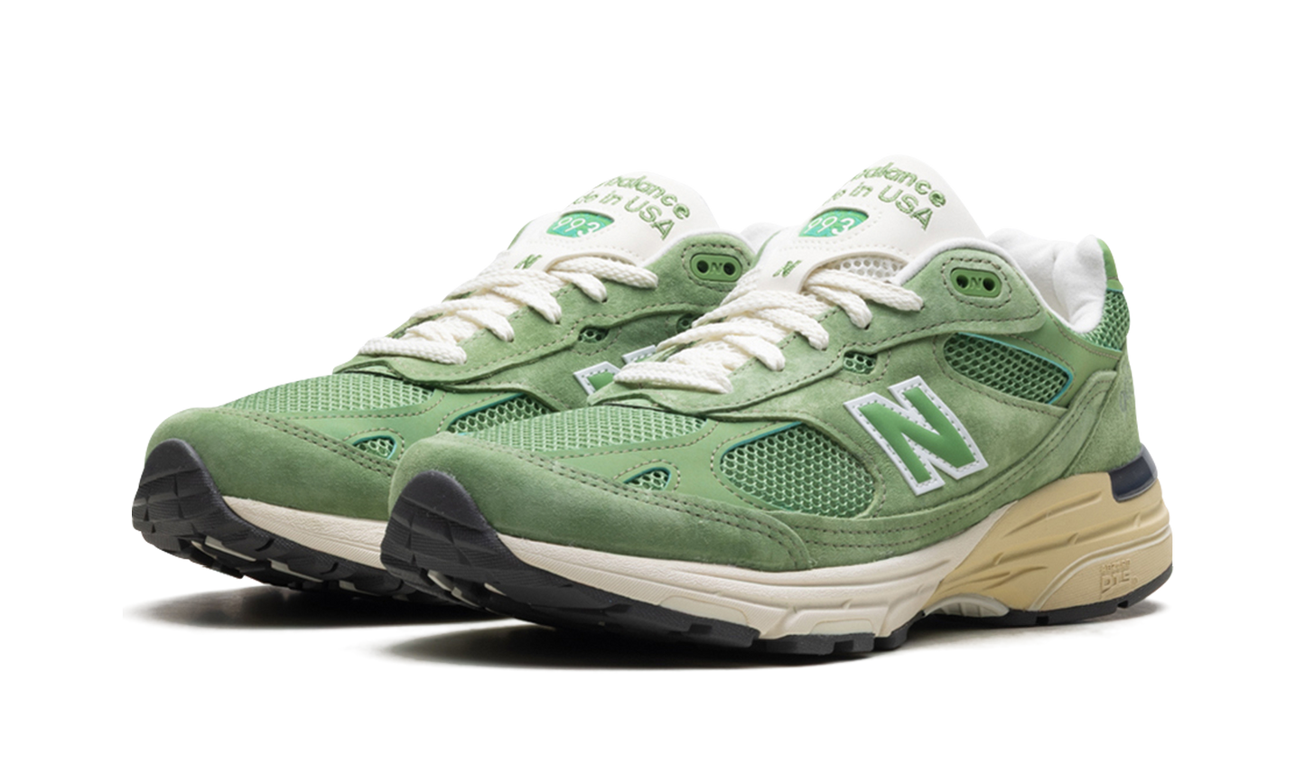 993 "Made in USA - Chive" U993GW